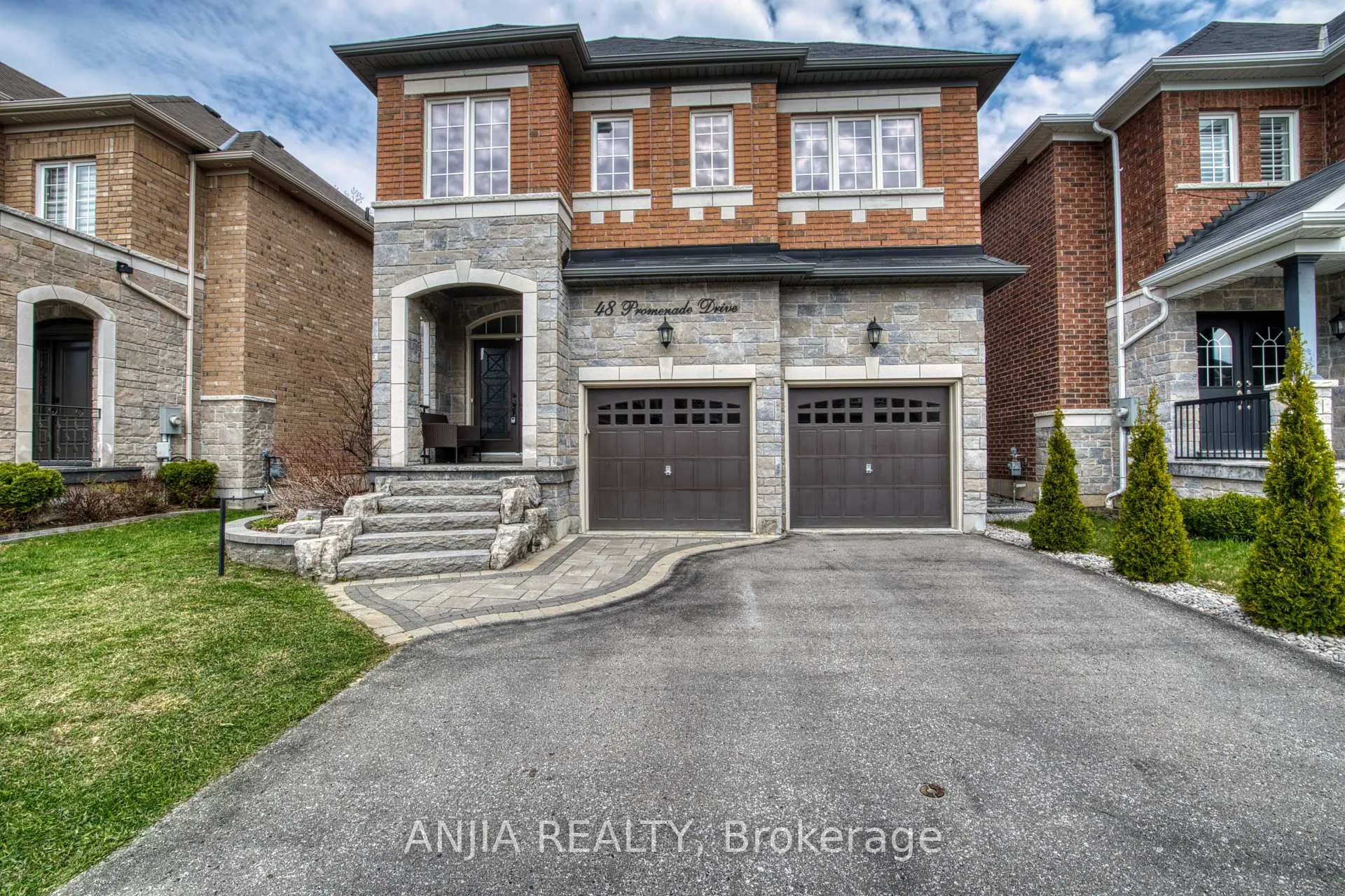 Photo 11 of 48 Promenade Drive, Whitby, Taunton North — HOMEH
