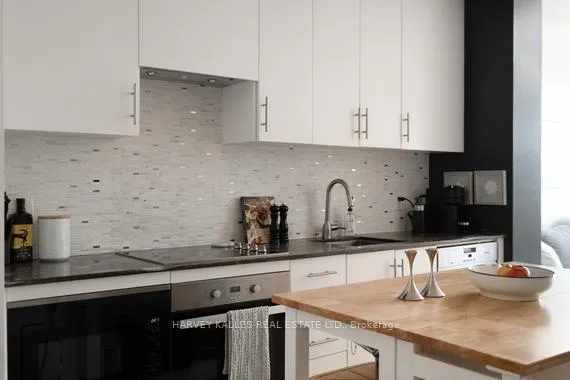 Photo 13 of Unit 709, 23 Glebe Road W, Toronto, Yonge-Eglinton — HOMEH