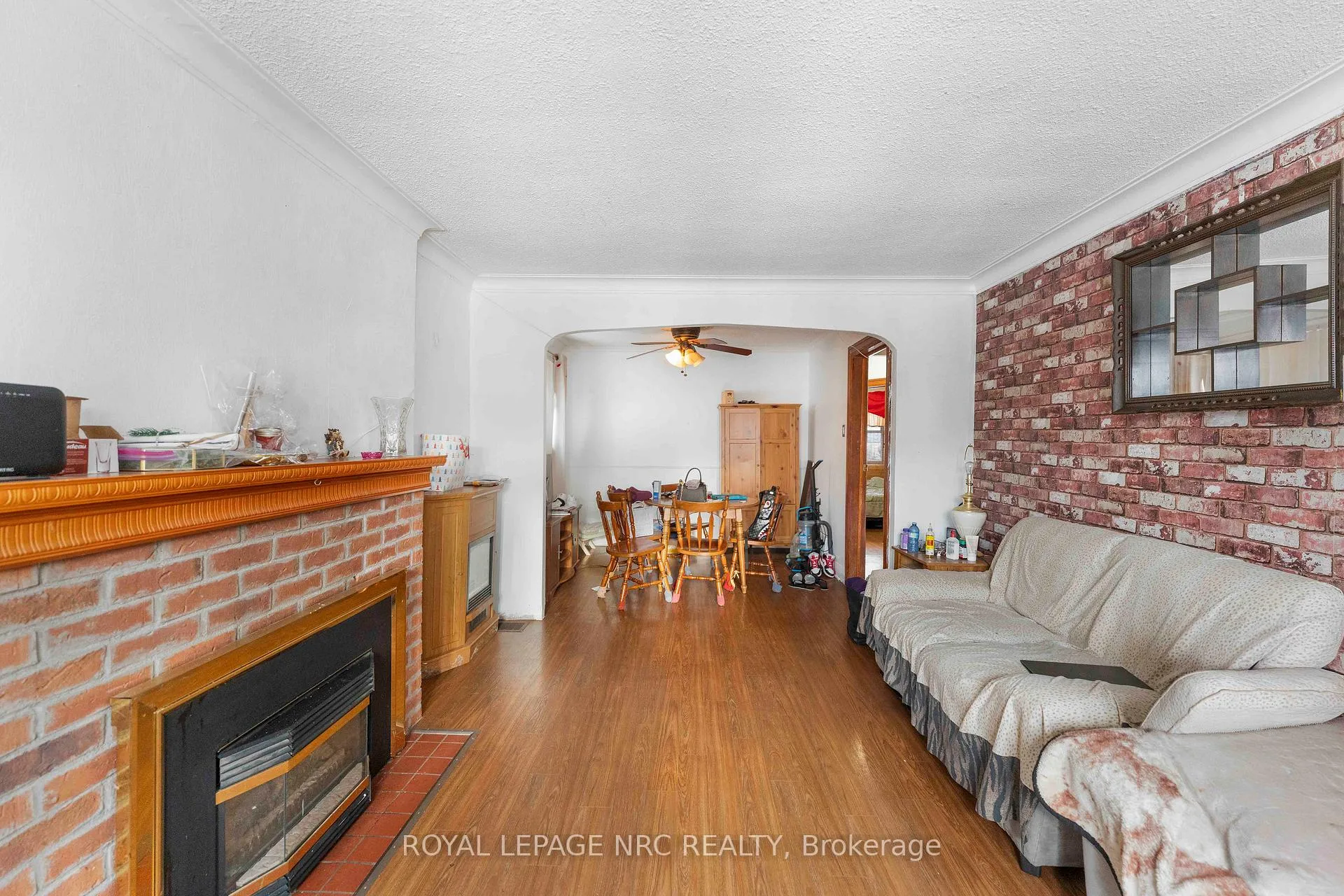 Photo 12 of 32 Ambrose Street, St. Catharines, Ridley — HOMEH