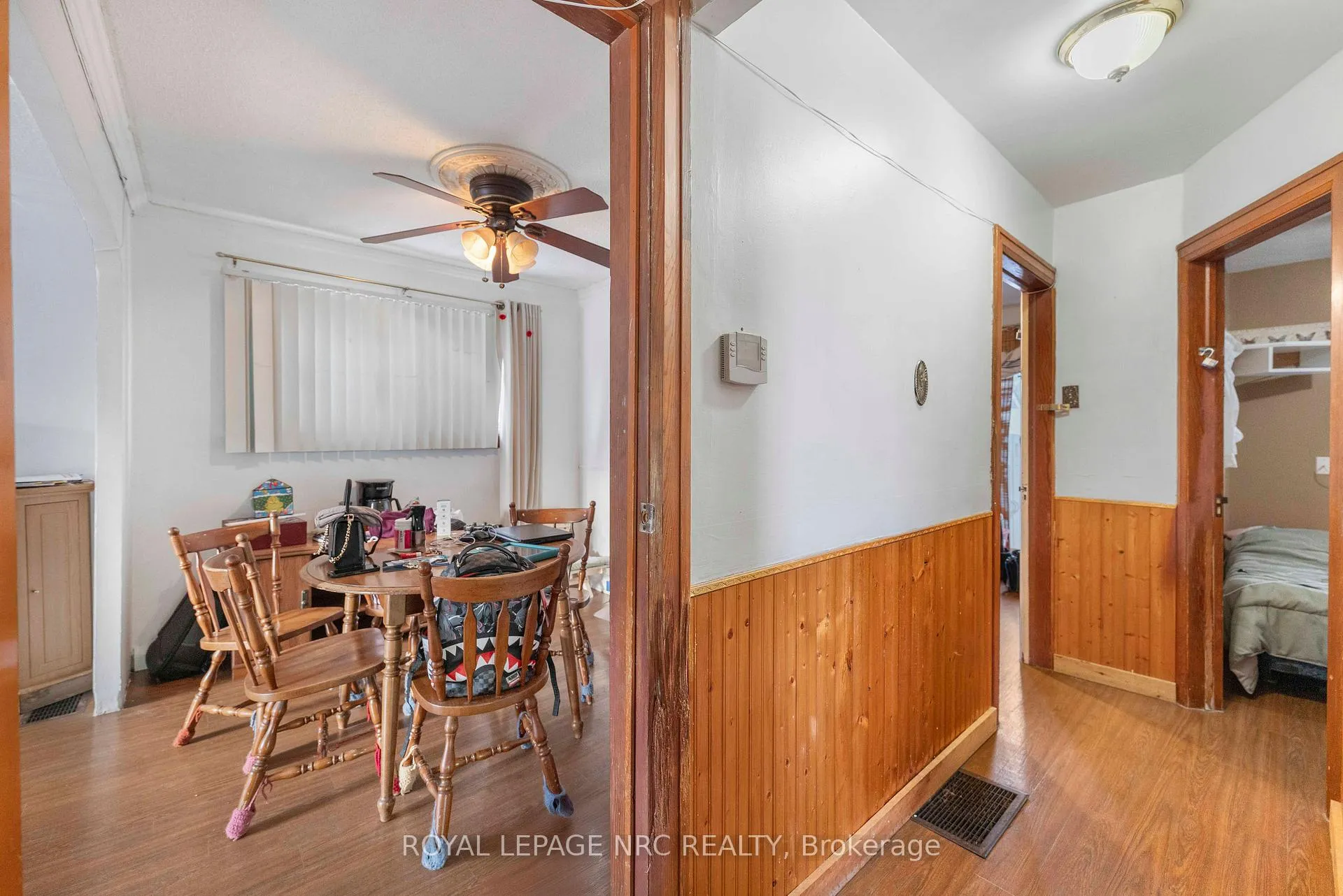 Photo 24 of 32 Ambrose Street, St. Catharines, Ridley — HOMEH