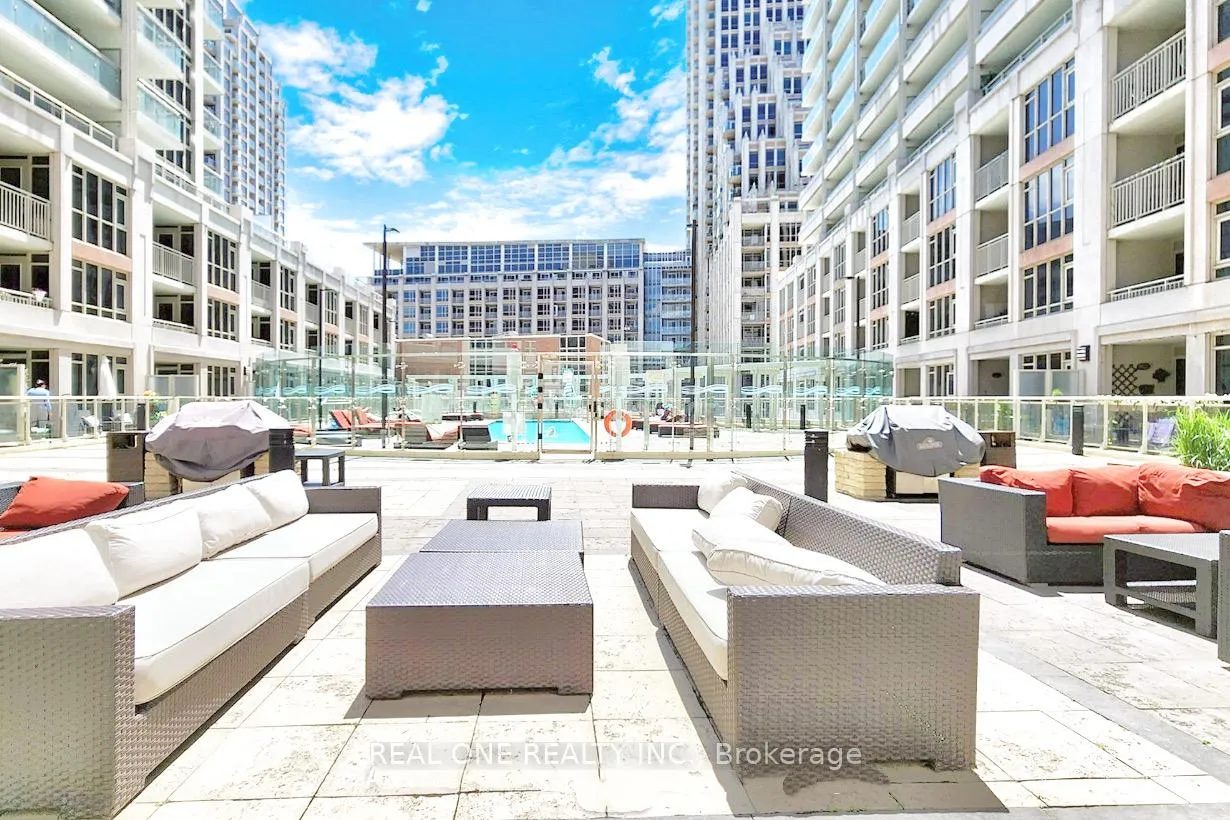 Photo 17 of Unit 1520, 35 Bastion Street, Toronto, Niagara — HOMEH
