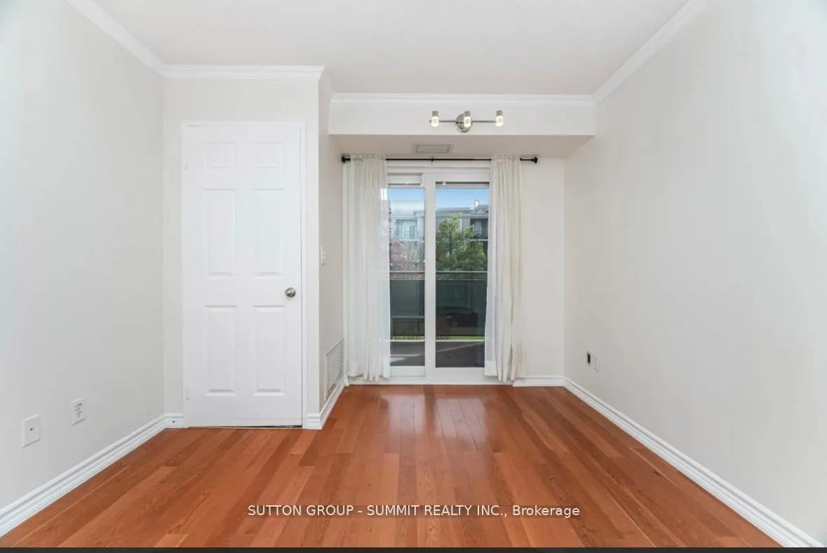 Photo 8 of Unit 207, 2300 Parkhaven Boulevard, Oakville, River Oaks — HOMEH