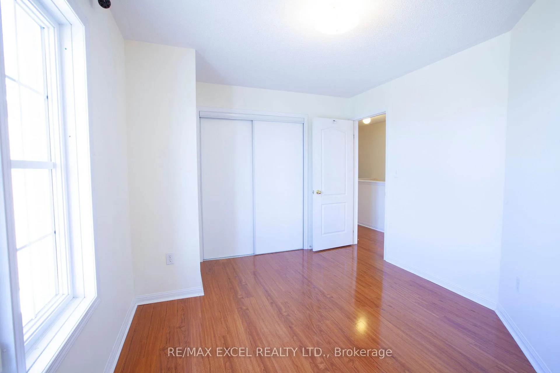Photo 16 of 14 Woltner Way, Markham, Village Green-South Unionville — HOMEH