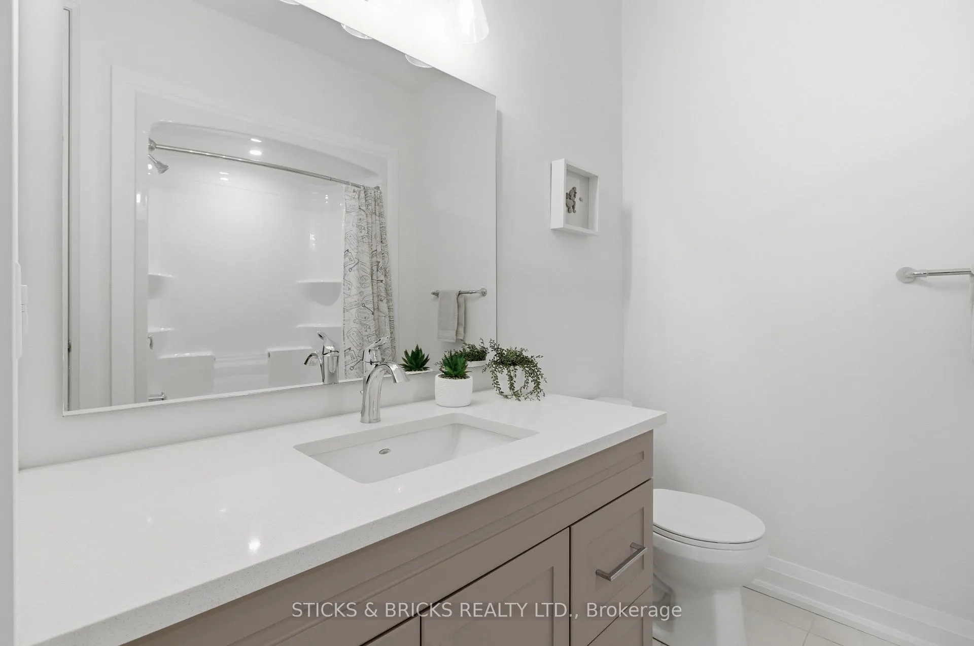 Photo 25 of Unit 19, 9150 Willoughby Drive, Niagara Falls, Chippawa — HOMEH