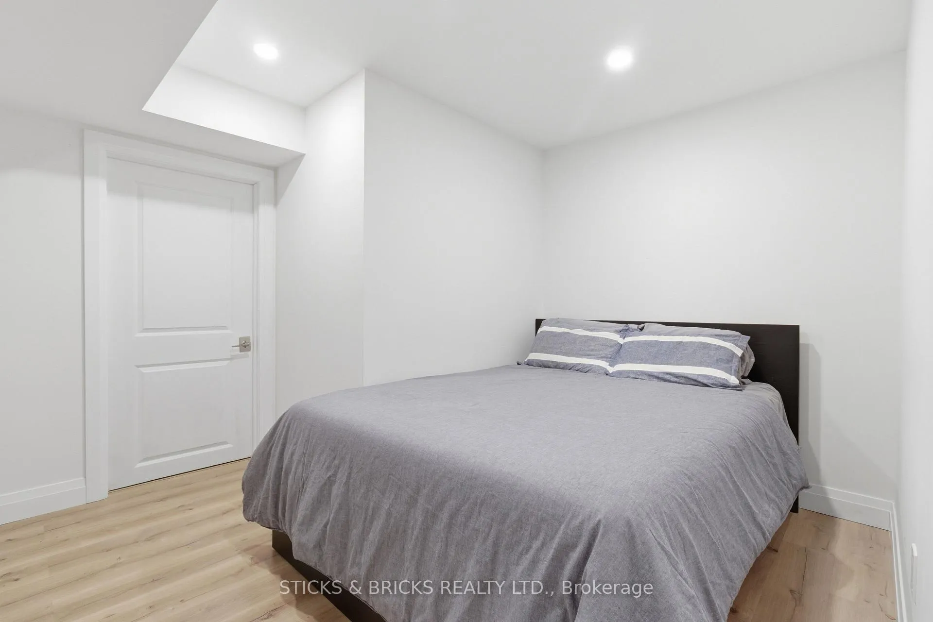 Photo 34 of Unit 19, 9150 Willoughby Drive, Niagara Falls, Chippawa — HOMEH