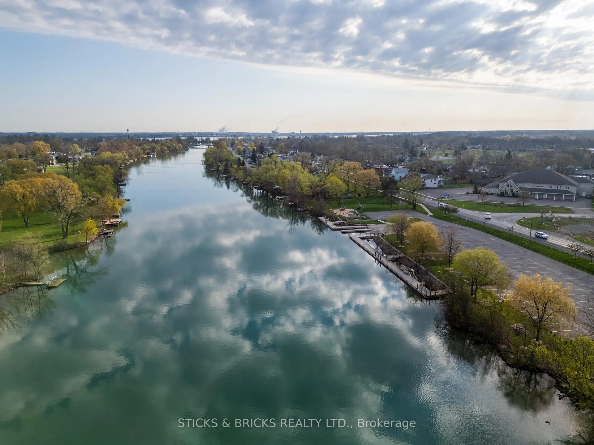 Photo 45 of Unit 19, 9150 Willoughby Drive, Niagara Falls, Chippawa — HOMEH