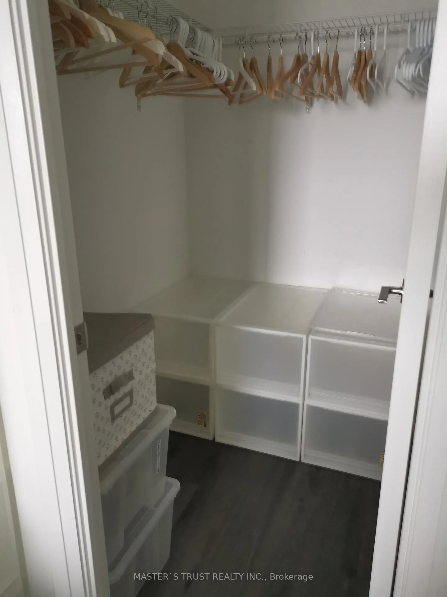 Photo 4 of Unit 1203, 8200 Birchmount Road, Markham, Unionville — HOMEH