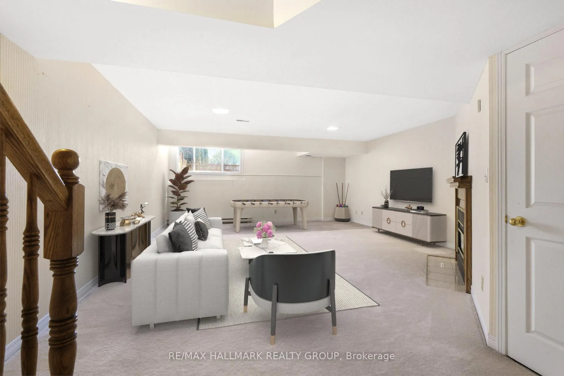 Photo 22 of 175 Dunbarton Court, Ottawa, Cardinal Glen — HOMEH