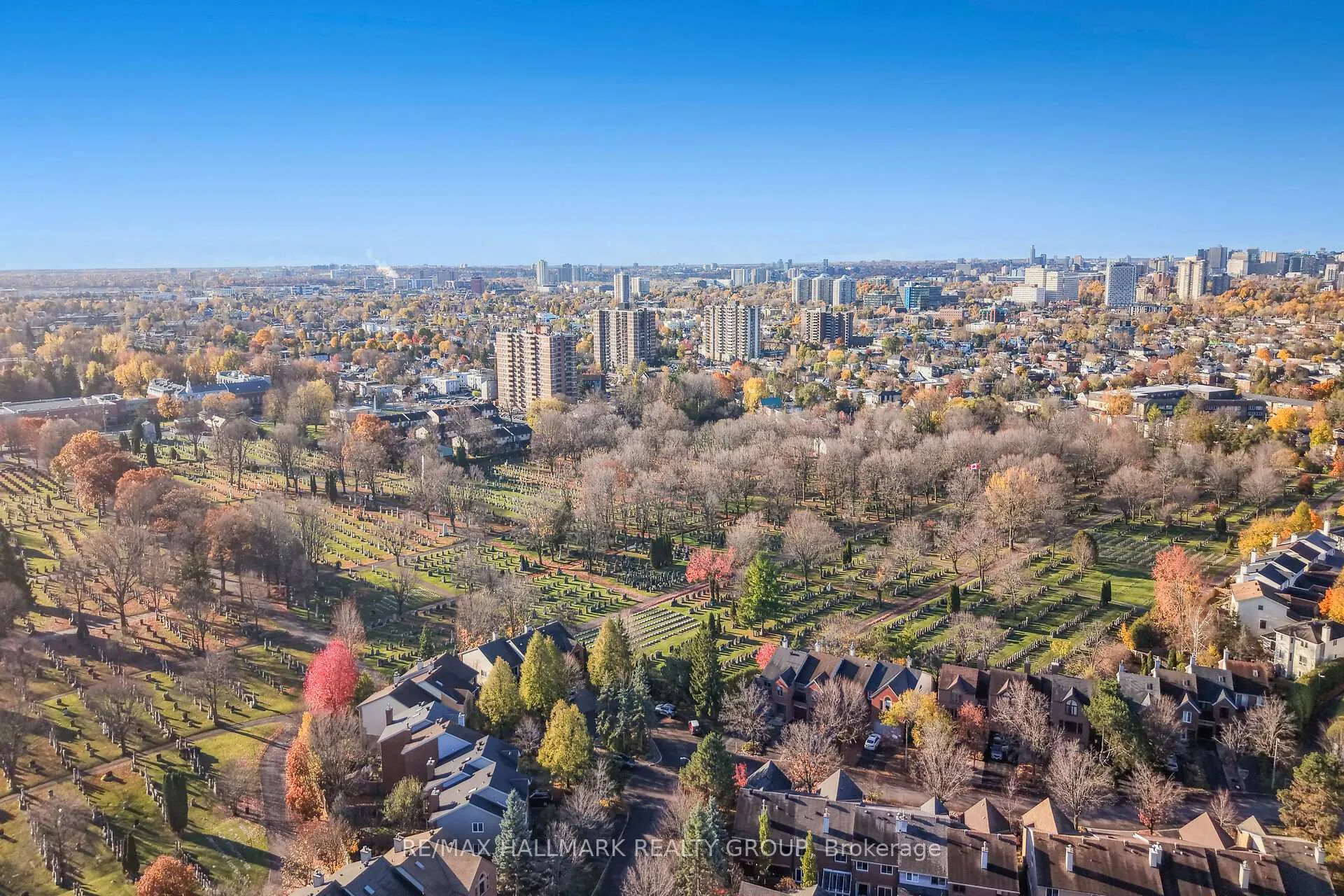 Photo 41 of 175 Dunbarton Court, Ottawa, Cardinal Glen — HOMEH