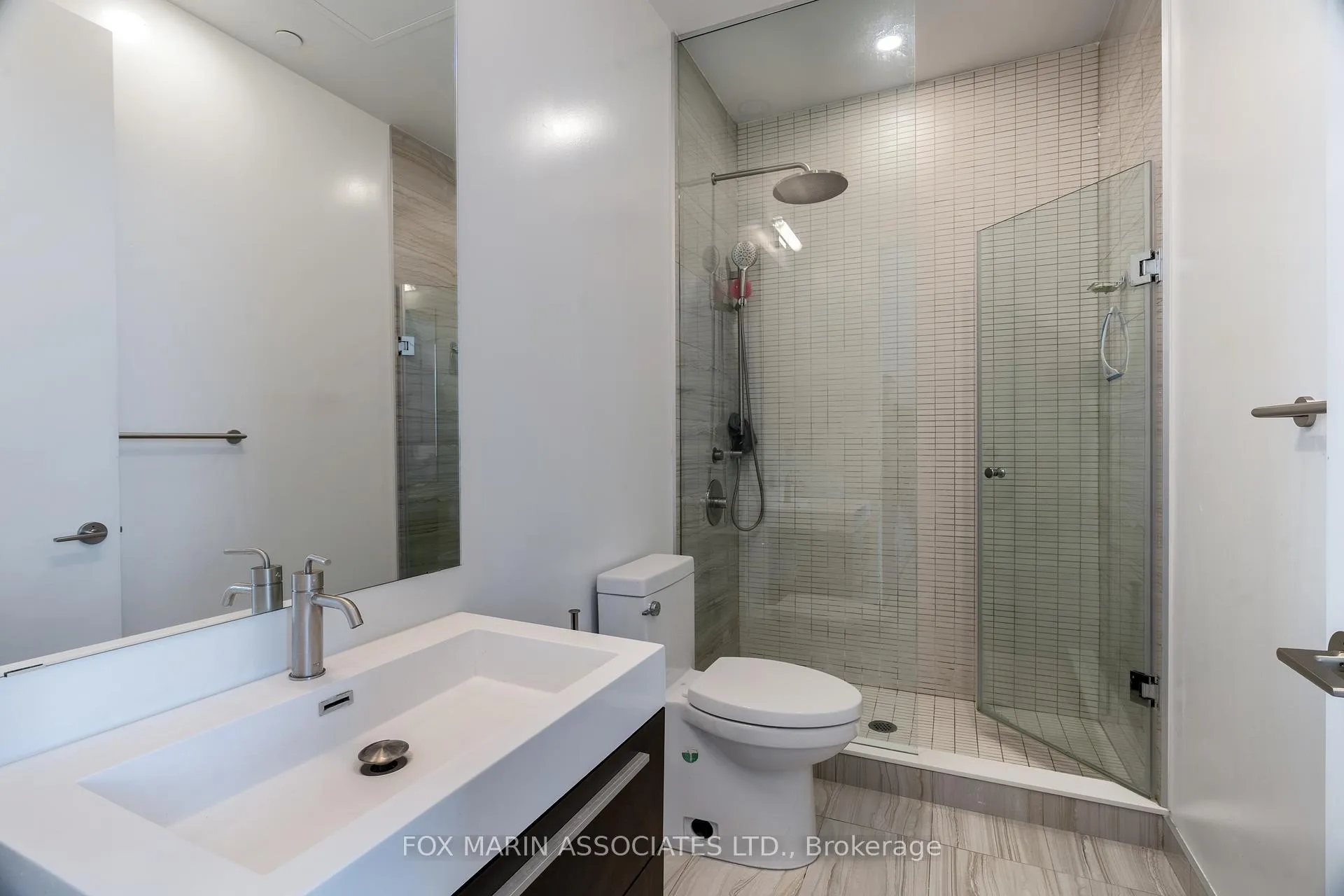 Photo 15 of Unit 4604, 39 Roehampton Avenue, Toronto, Mount Pleasant West — HOMEH