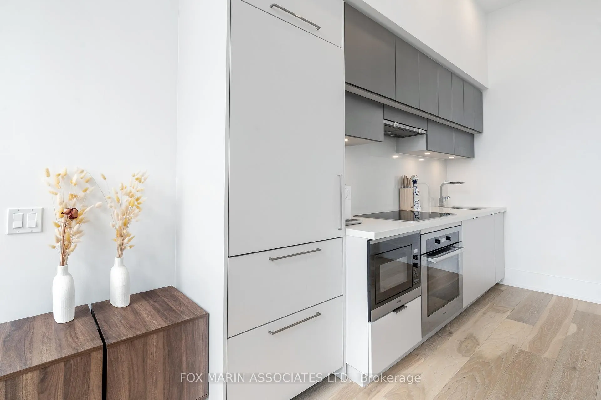 Photo 16 of Unit 4604, 39 Roehampton Avenue, Toronto, Mount Pleasant West — HOMEH