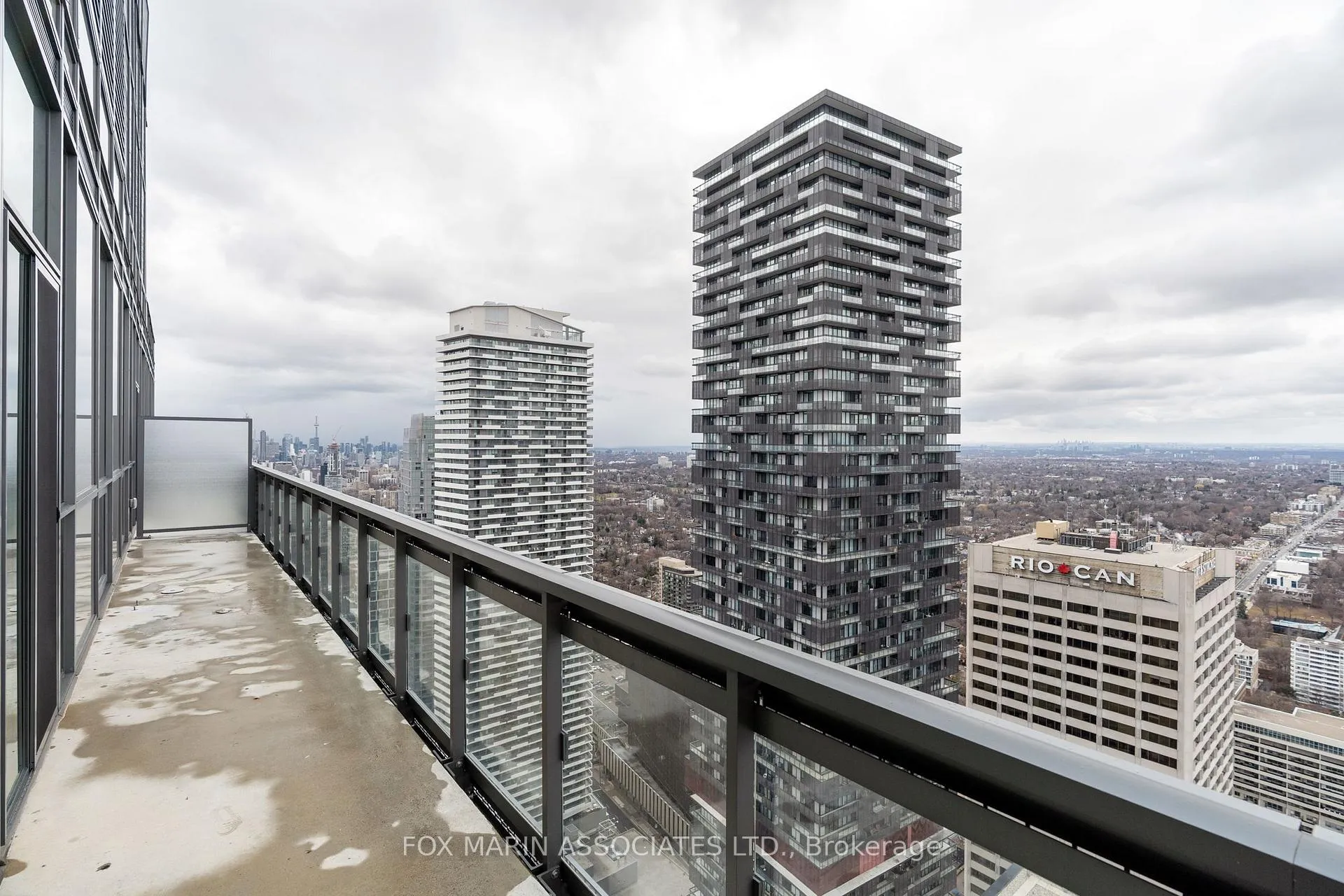 Photo 22 of Unit 4604, 39 Roehampton Avenue, Toronto, Mount Pleasant West — HOMEH