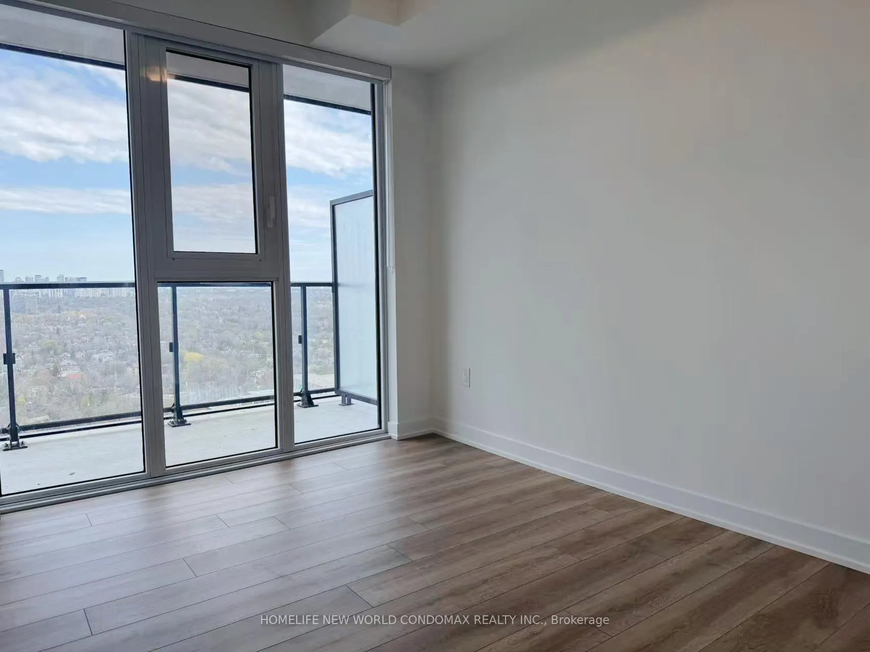 Photo 3 of Unit 3203, 634 Church Street, Toronto, Church-Yonge Corridor — HOMEH