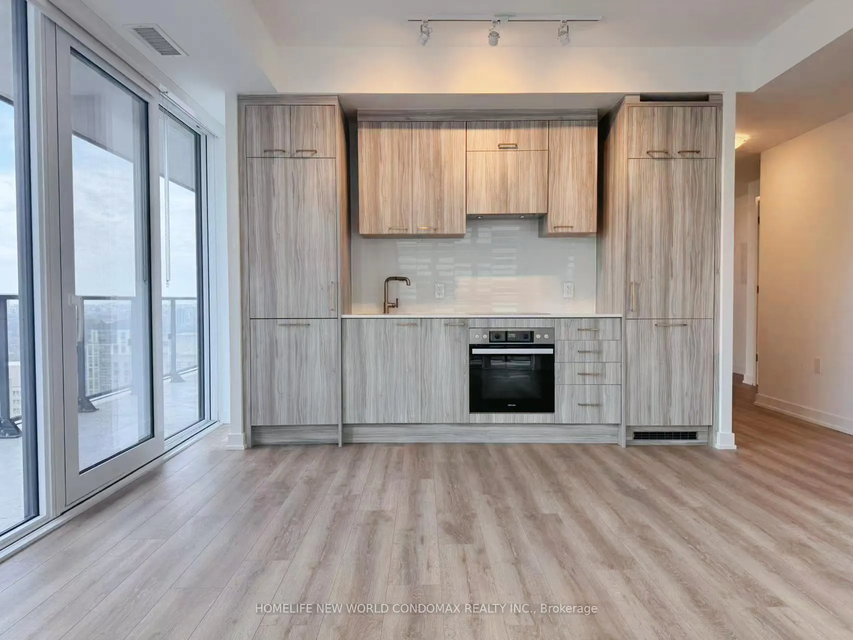 Photo 16 of Unit 3203, 634 Church Street, Toronto, Church-Yonge Corridor — HOMEH
