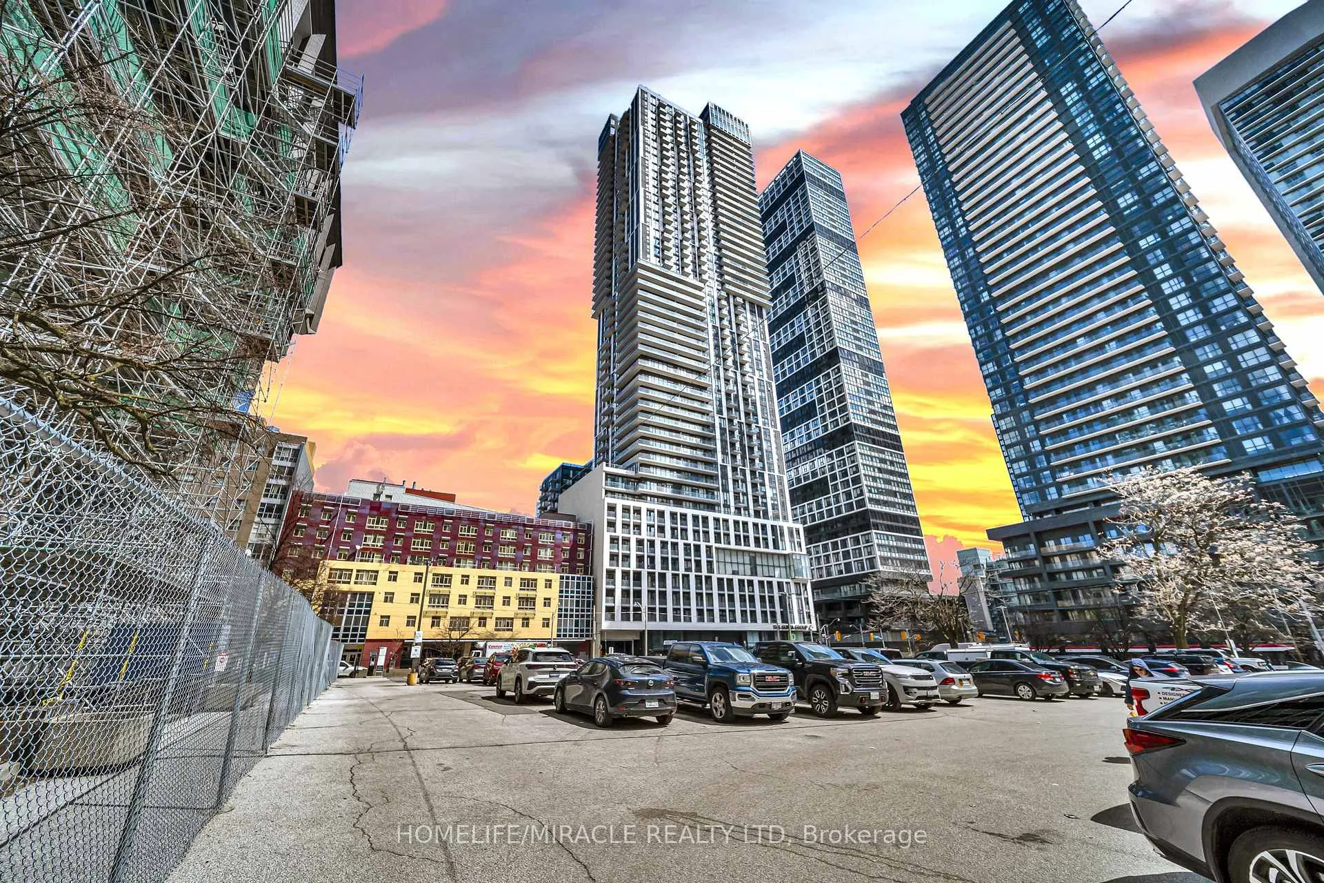 Photo 2 of Unit 3512, 251 Jarvis Street, Toronto, Church-Yonge Corridor — HOMEH