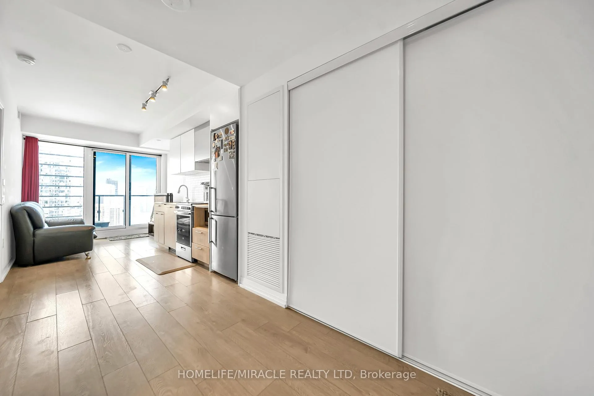Photo 11 of Unit 3512, 251 Jarvis Street, Toronto, Church-Yonge Corridor — HOMEH