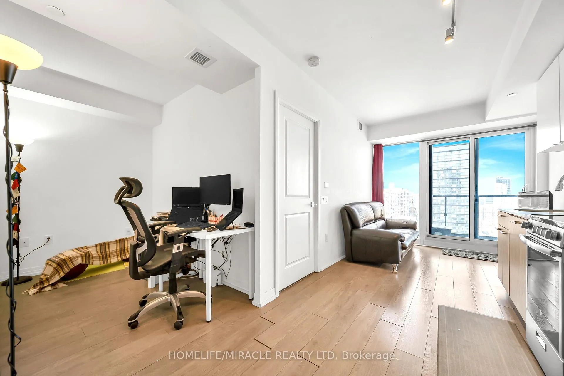 Photo 12 of Unit 3512, 251 Jarvis Street, Toronto, Church-Yonge Corridor — HOMEH