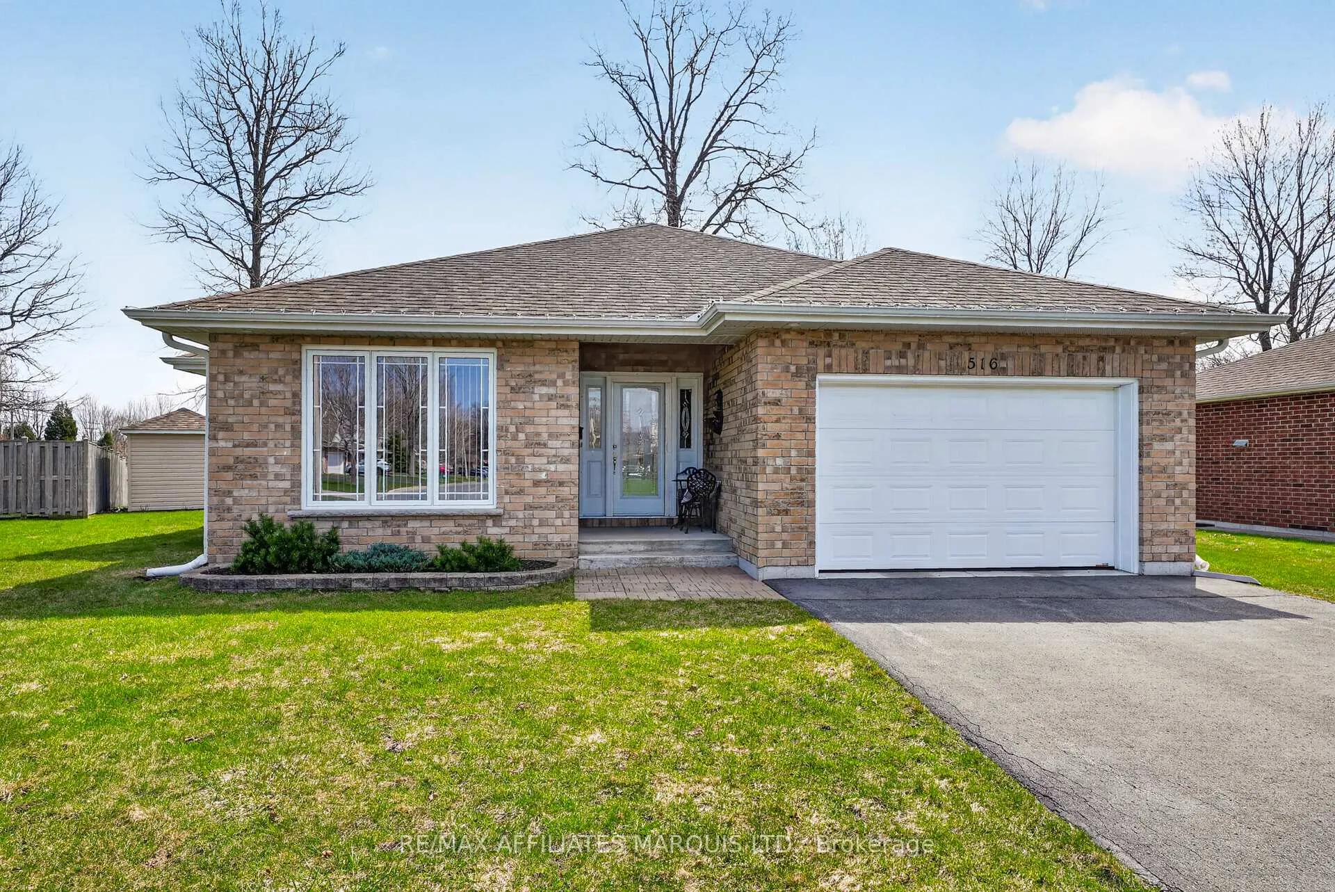 Photo 1 of 516 Jo Anne Crescent, Cornwall — HOMEH