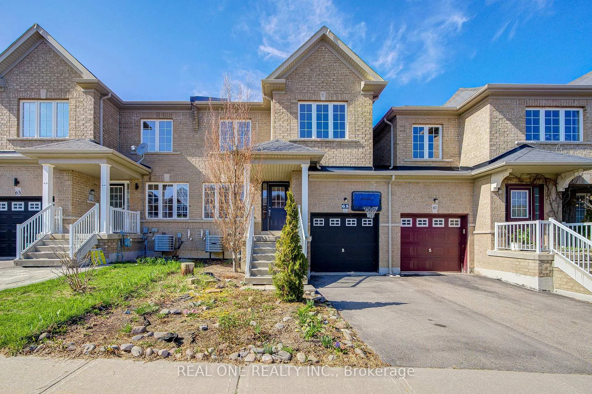 Front of 65 Westcliffe Crescent
