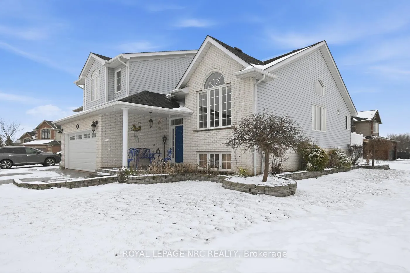Photo 3 of 225 Colbeck Drive, Welland, Coyle Creek — HOMEH