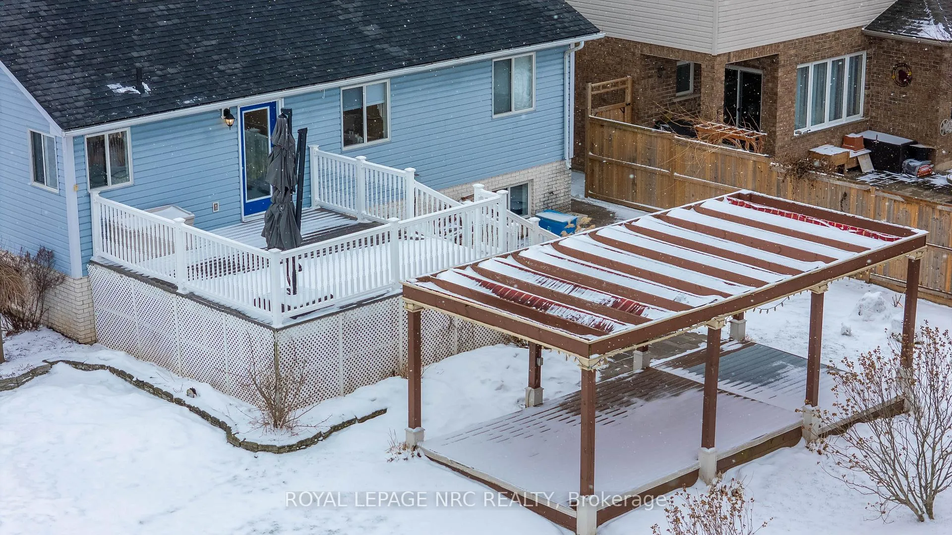 Photo 8 of 225 Colbeck Drive, Welland, Coyle Creek — HOMEH