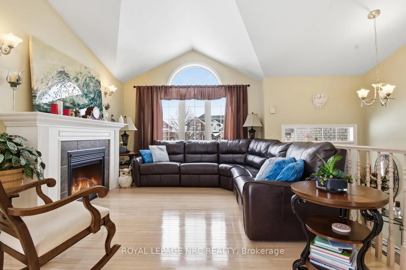 Photo 9 of 225 Colbeck Drive, Welland, Coyle Creek — HOMEH