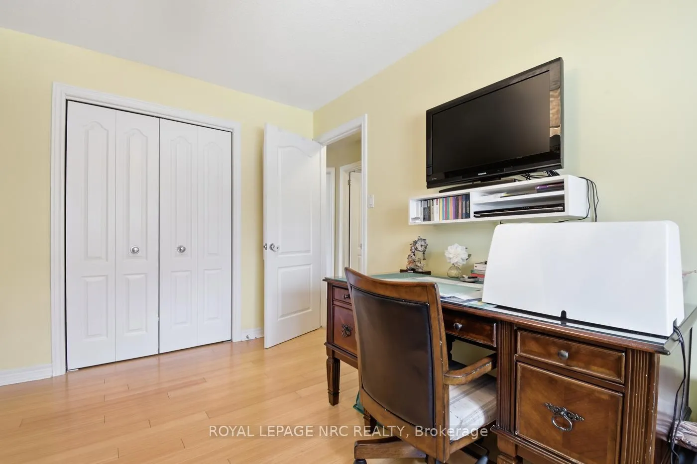 Photo 25 of 225 Colbeck Drive, Welland, Coyle Creek — HOMEH