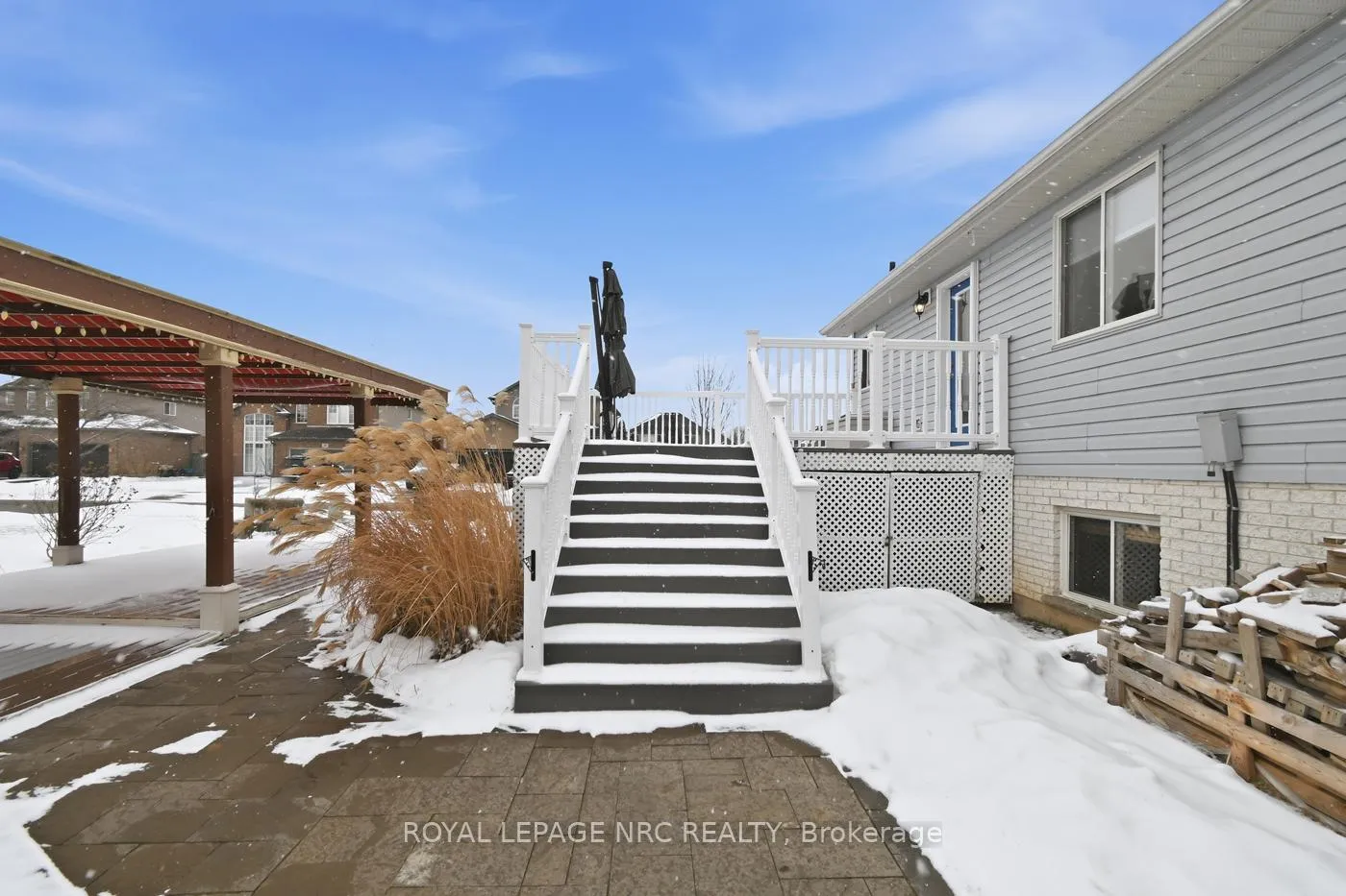 Photo 42 of 225 Colbeck Drive, Welland, Coyle Creek — HOMEH