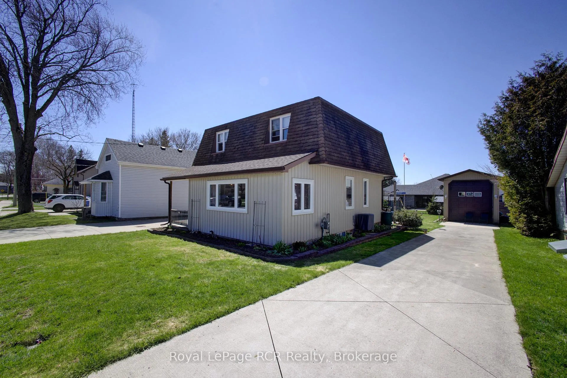 Photo 1 of 265 James Street, Minto — HOMEH