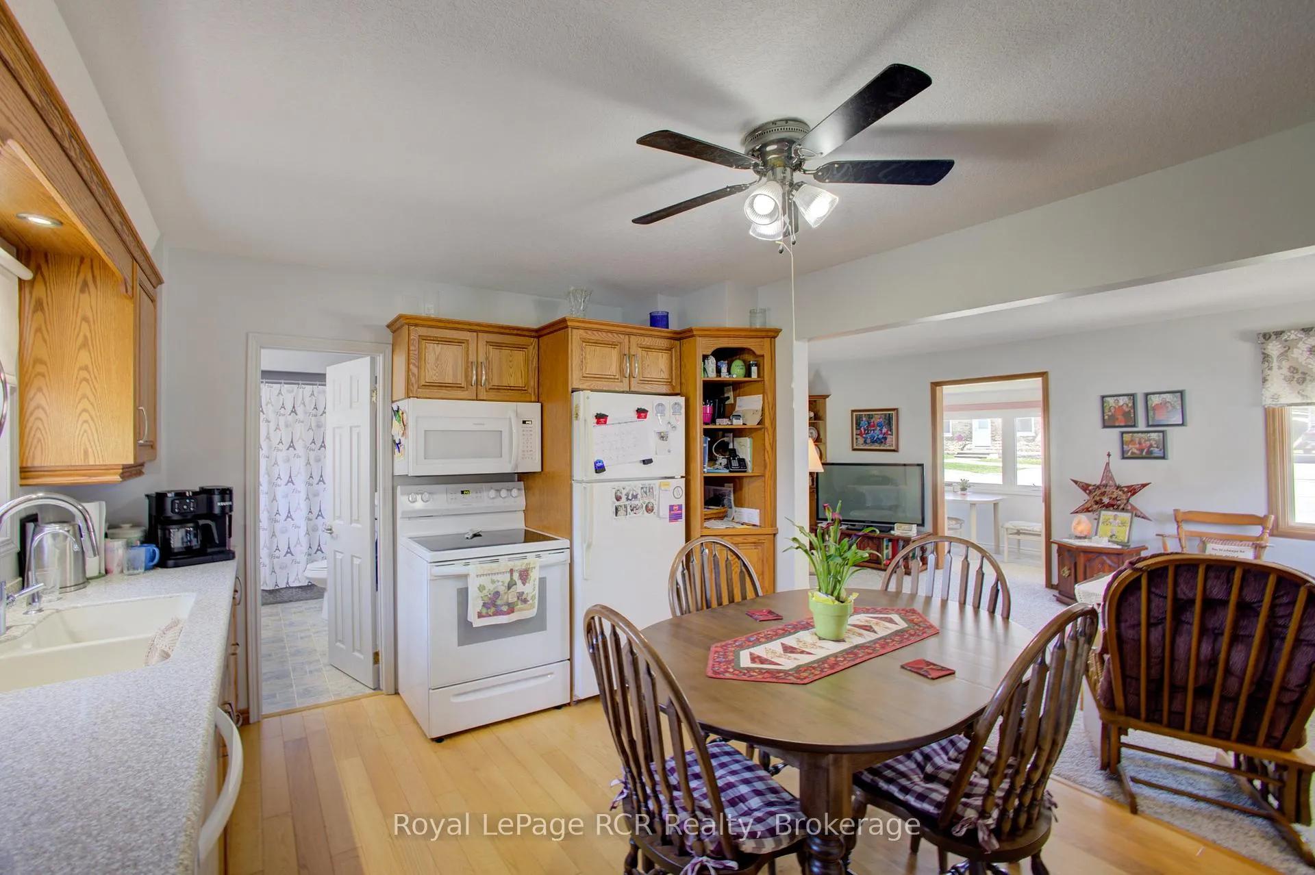 Photo 12 of 265 James Street, Minto — HOMEH