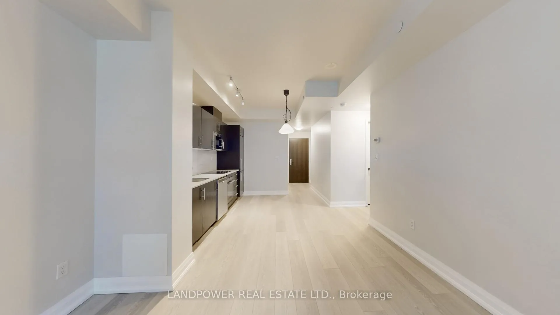 Photo 6 of Unit 639, 460 Adelaide Street E, Toronto, Moss Park — HOMEH