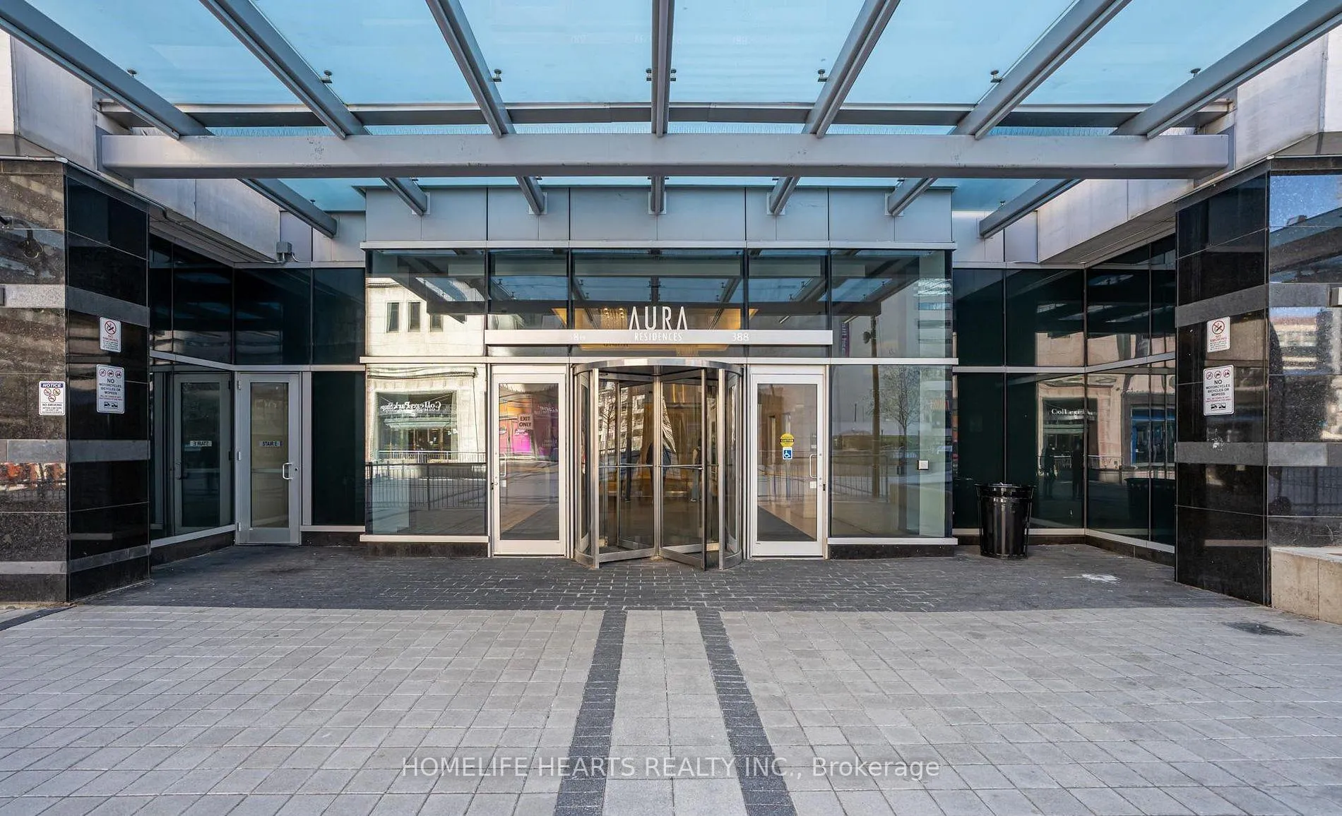 Photo 2 of Unit 6810, 388 Yonge Street, Toronto, Bay Street Corridor — HOMEH