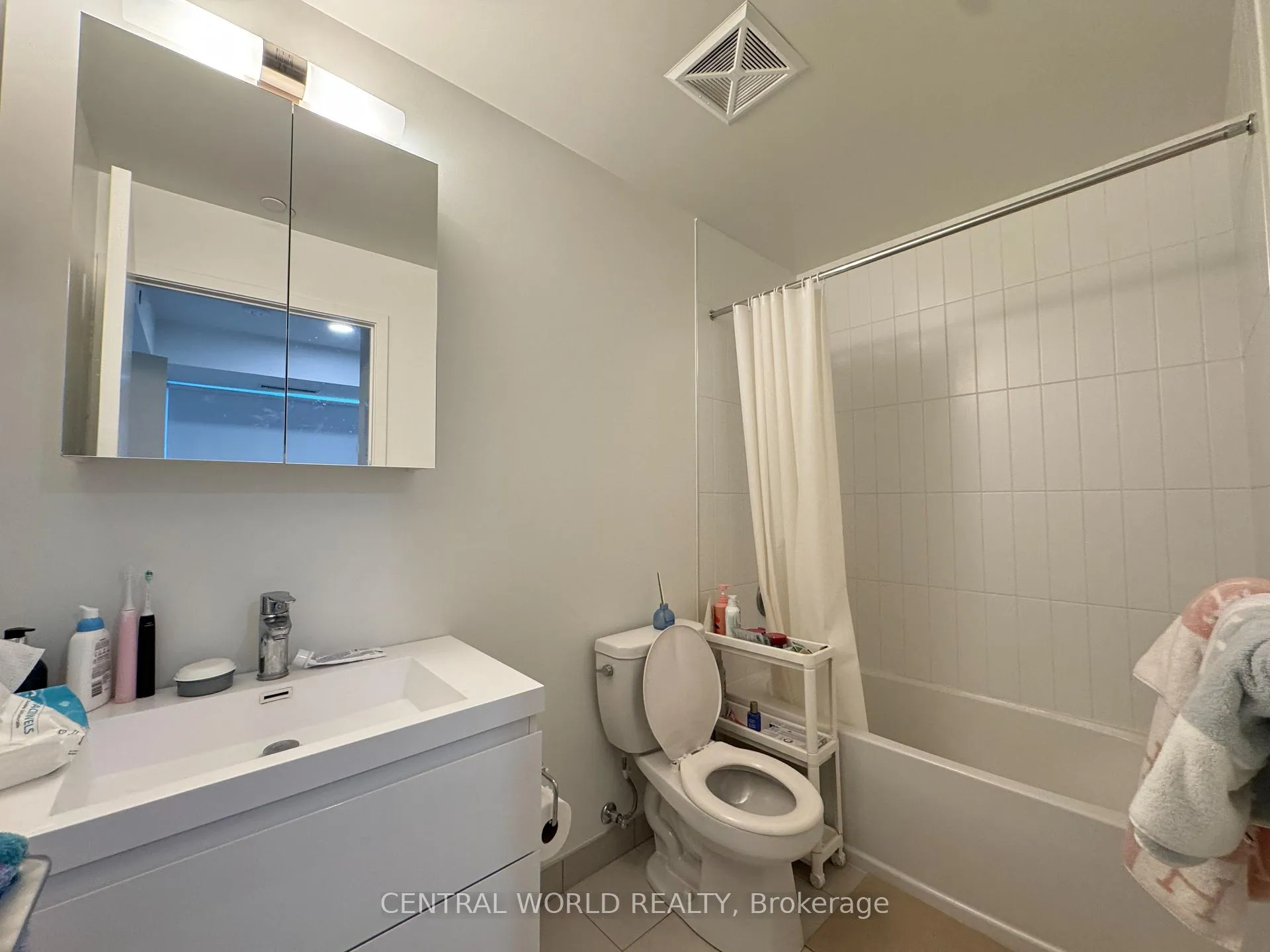 Photo 9 of Unit 1107, 38 Andre de Grasse Street, Markham, Unionville — HOMEH