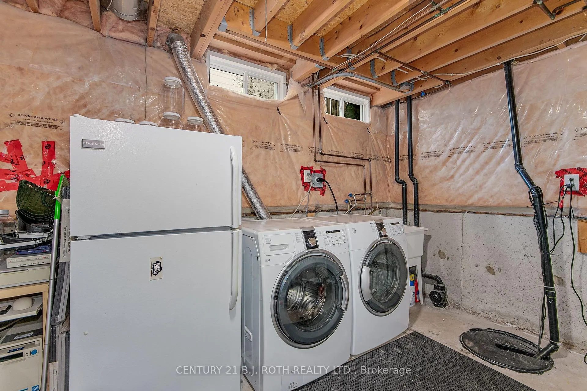 Photo 20 of 93 Hawthorne Crescent, Barrie, Ardagh — HOMEH