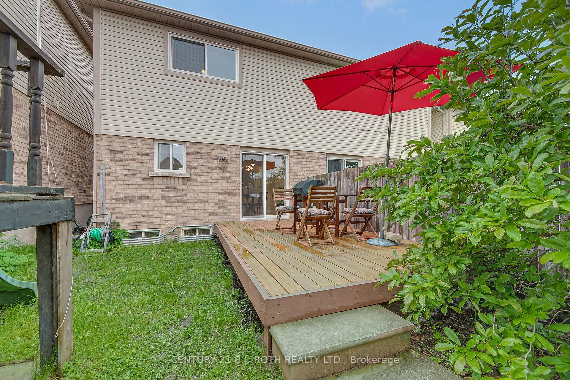 Photo 23 of 93 Hawthorne Crescent, Barrie, Ardagh — HOMEH
