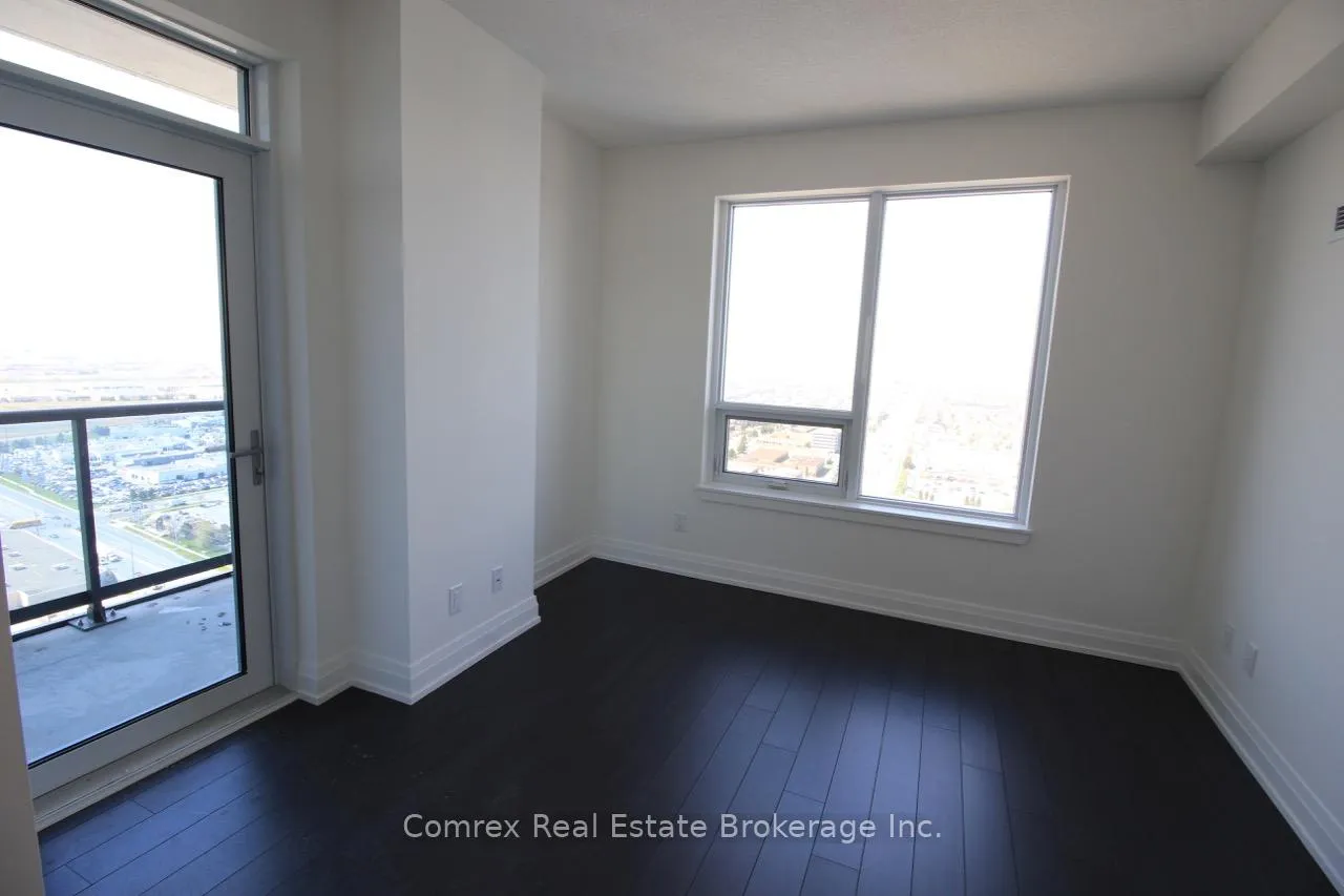 Photo 5 of Unit LPH9, 3600 Highway 7 Road, Vaughan, Vaughan Corporate Centre — HOMEH