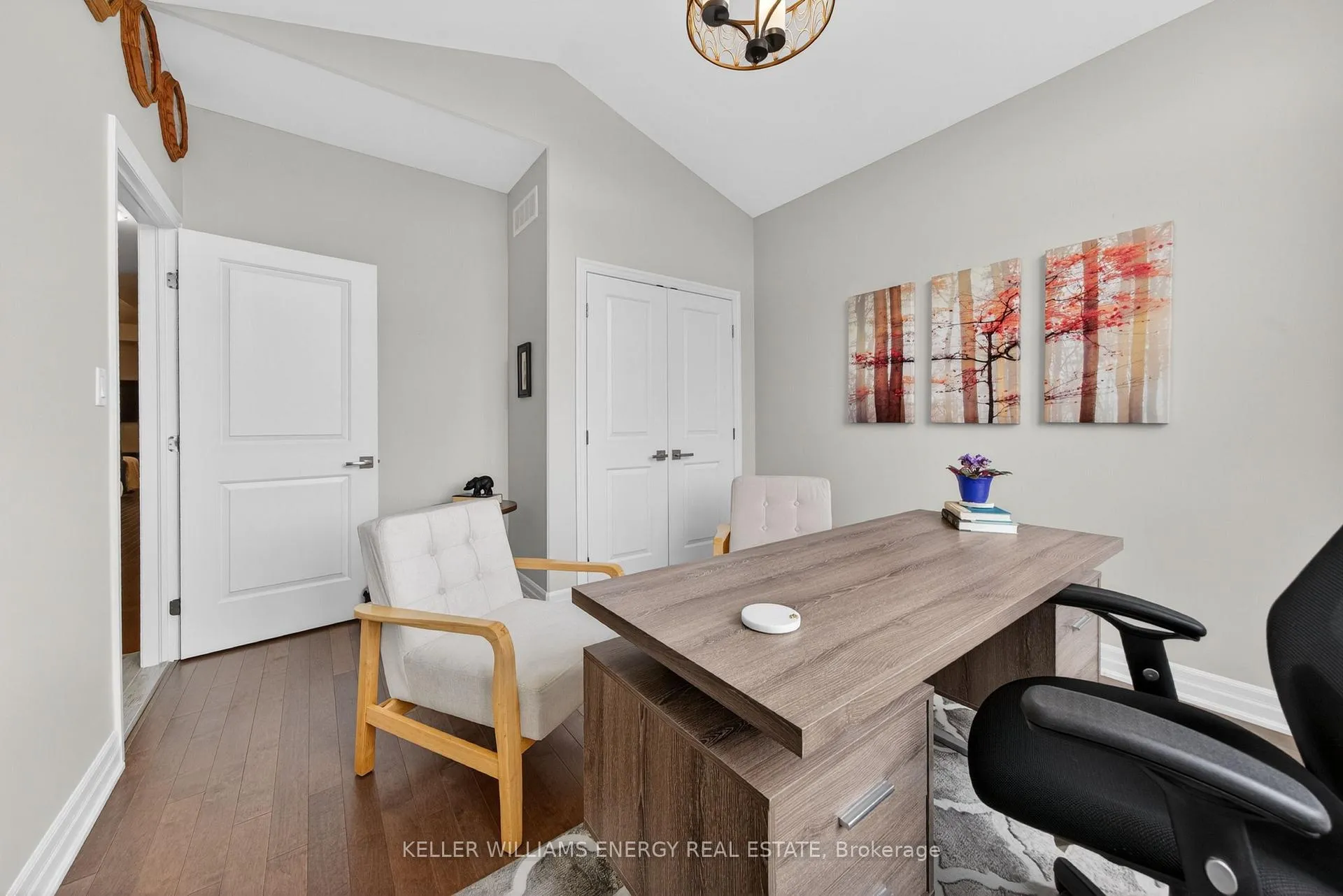 Photo 8 of 56 Hummingbird Drive, Belleville, Thurlow Ward — HOMEH