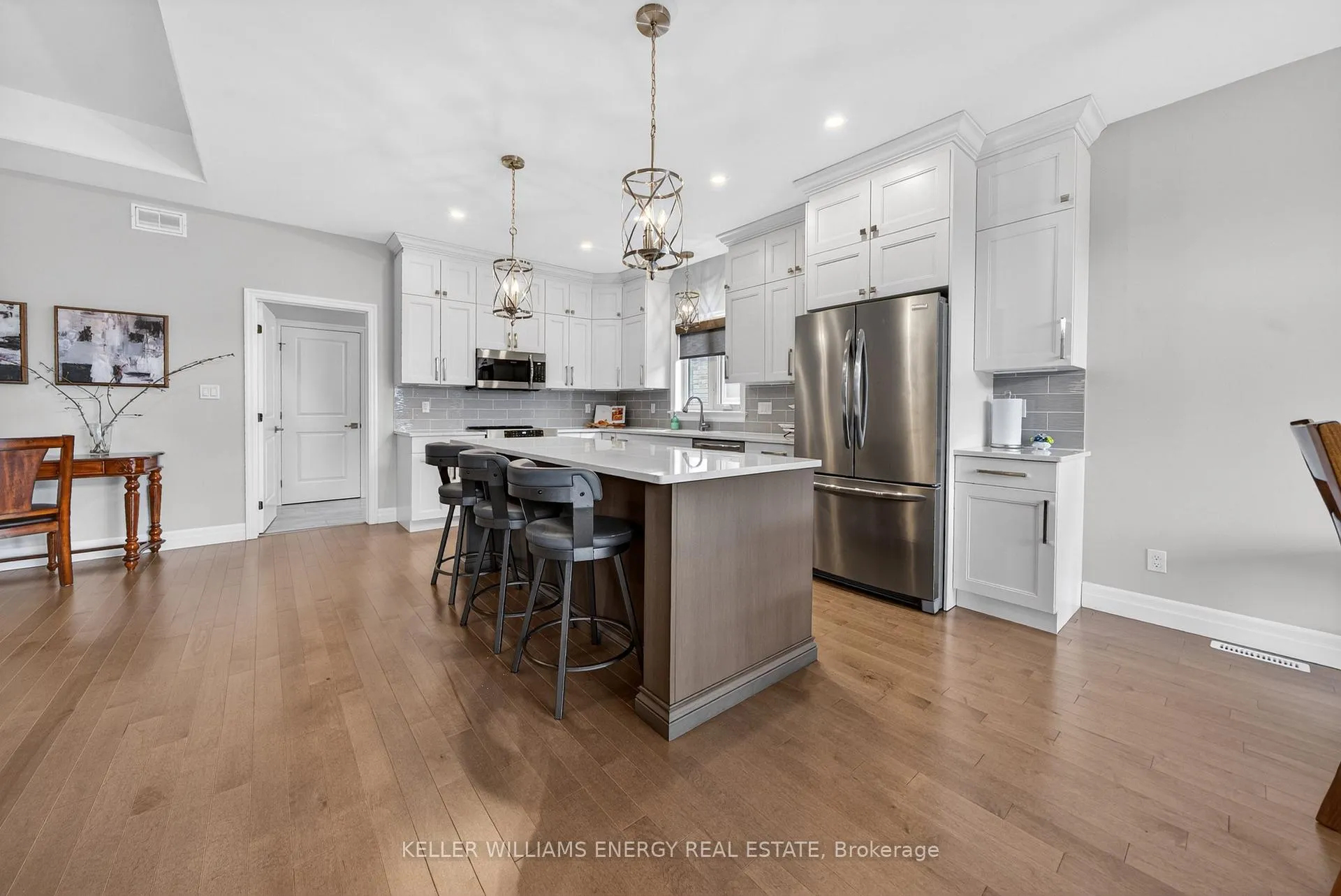 Photo 13 of 56 Hummingbird Drive, Belleville, Thurlow Ward — HOMEH