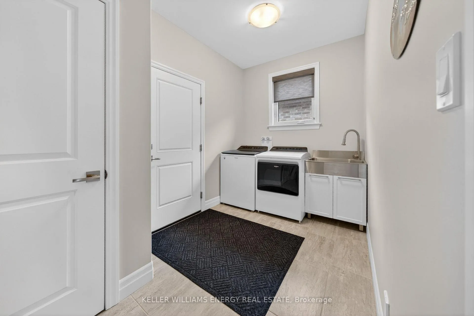 Photo 17 of 56 Hummingbird Drive, Belleville, Thurlow Ward — HOMEH