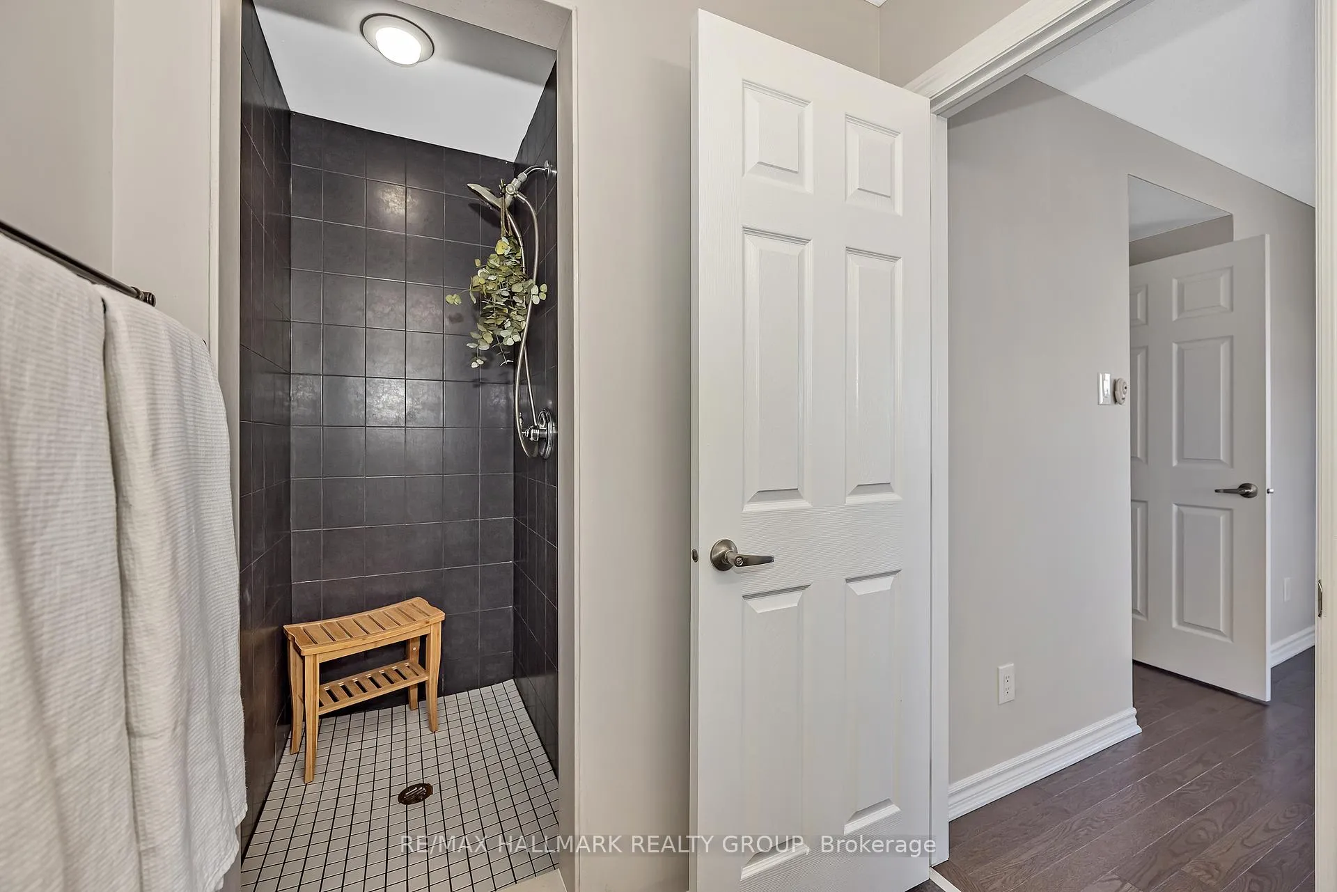 Photo 29 of 618 Martinique Lane, Ottawa, Stittsville (North) — HOMEH