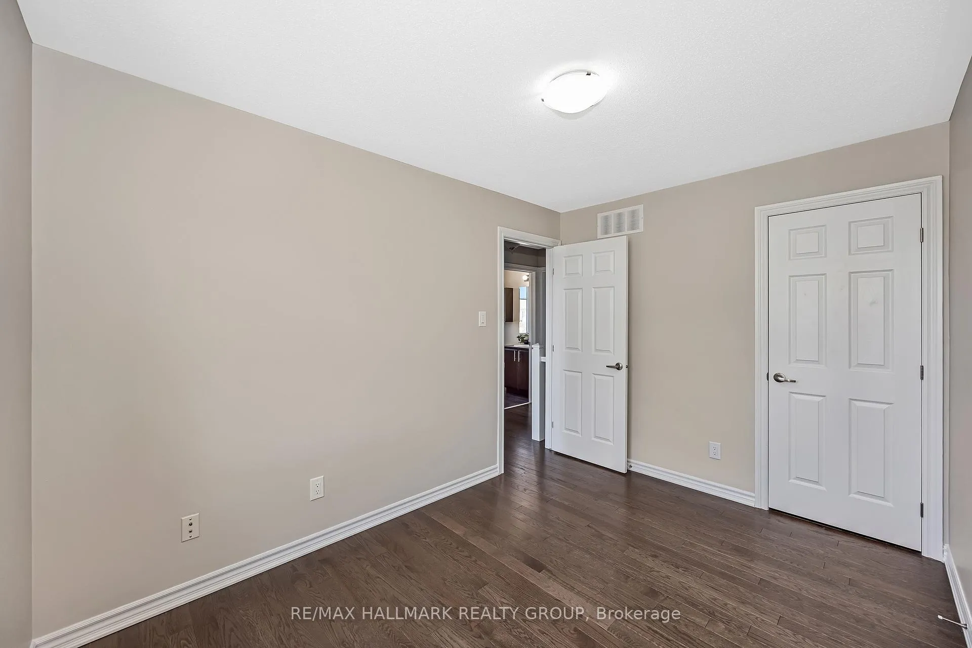Photo 31 of 618 Martinique Lane, Ottawa, Stittsville (North) — HOMEH