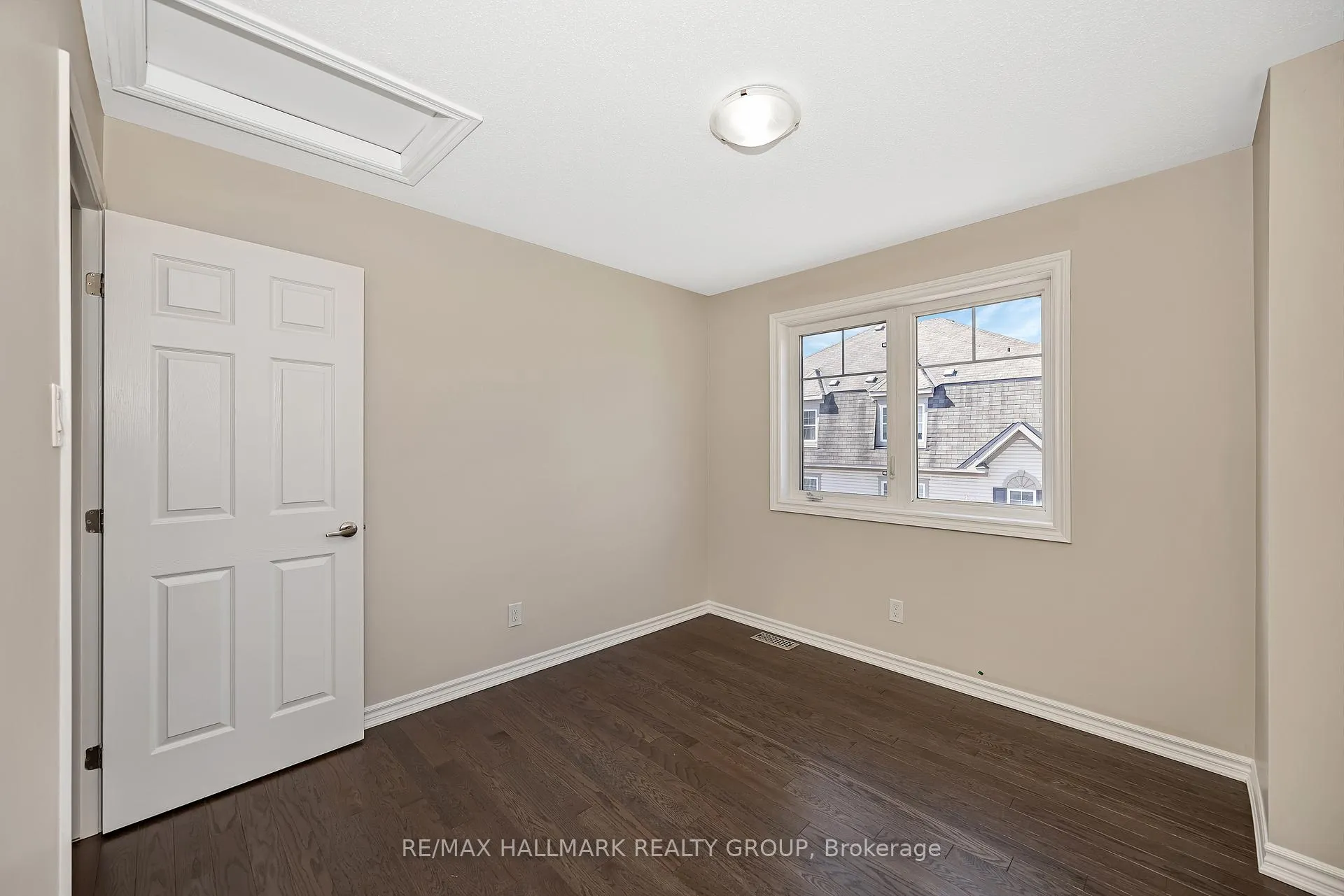 Photo 32 of 618 Martinique Lane, Ottawa, Stittsville (North) — HOMEH
