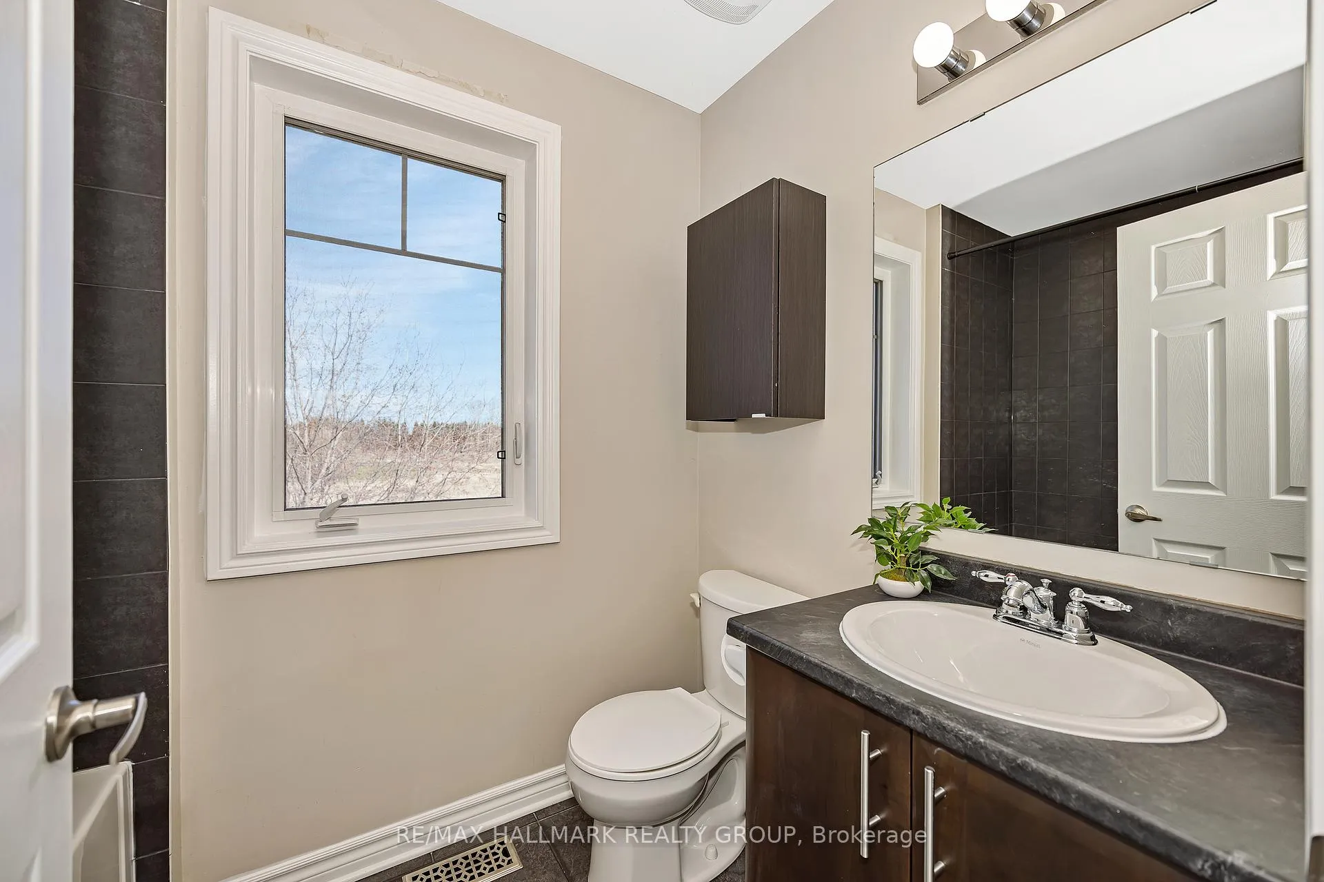 Photo 33 of 618 Martinique Lane, Ottawa, Stittsville (North) — HOMEH