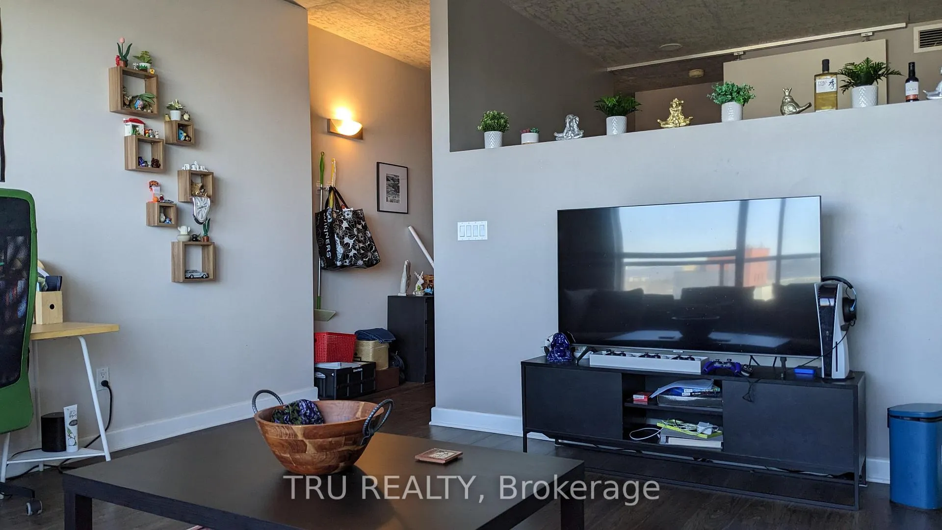 Photo 7 of Unit 1003, 180 York Street, Ottawa, Lower Town/Byward Market — HOMEH