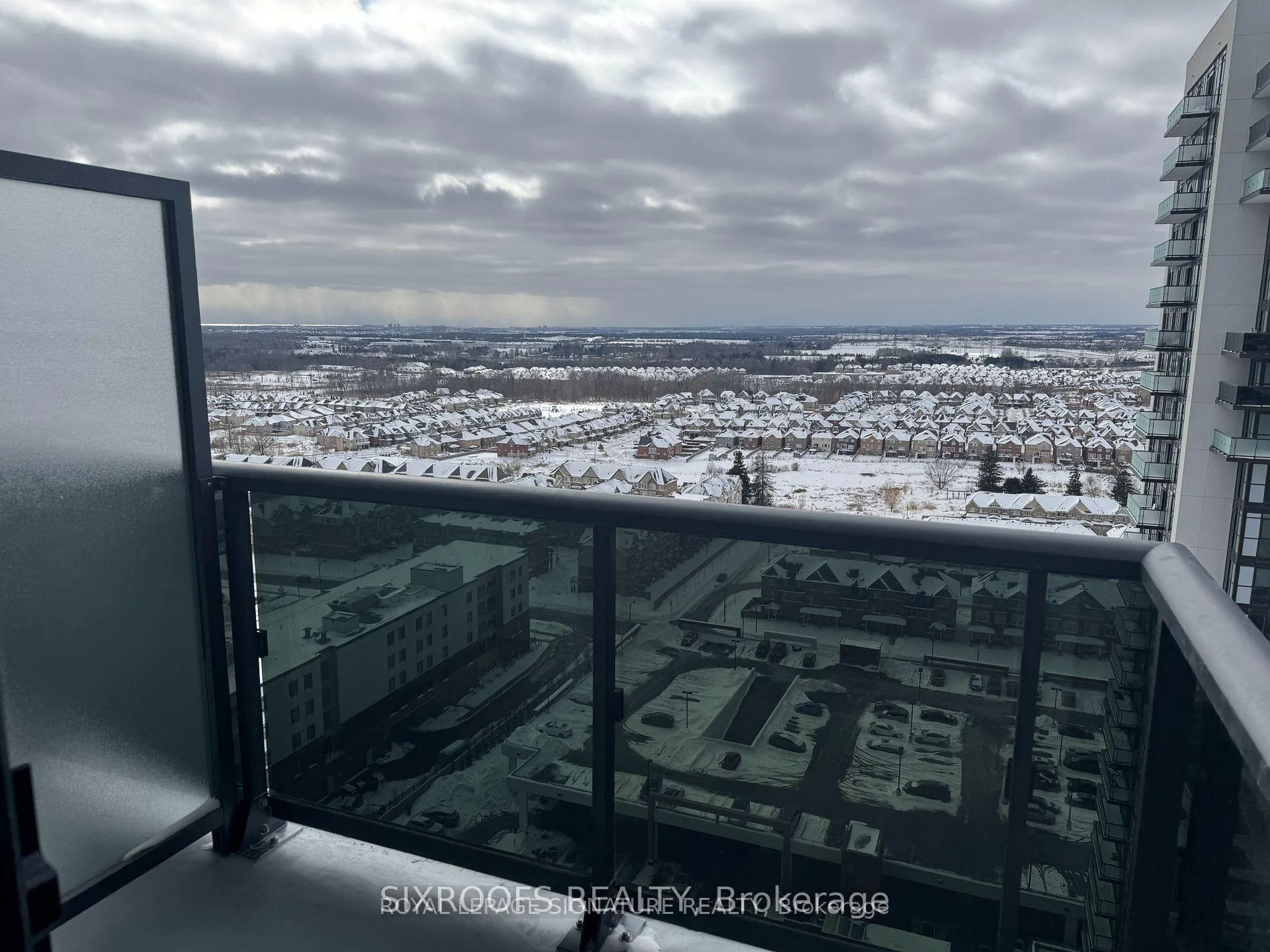 Photo 8 of Unit 2113, 2545 Simcoe Street N, Oshawa, Windfields — HOMEH