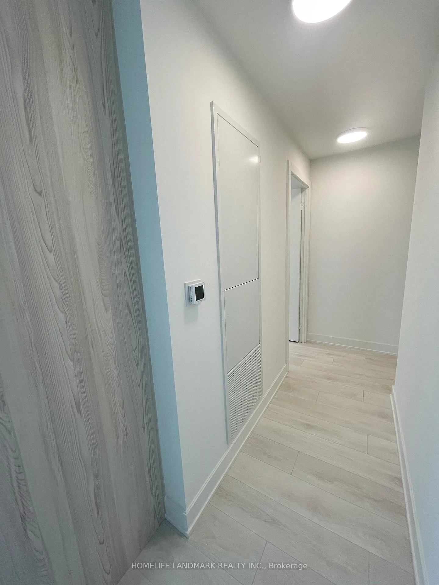 Photo 8 of Unit 2214, 35 Mercer Street, Toronto, Waterfront Communities — HOMEH
