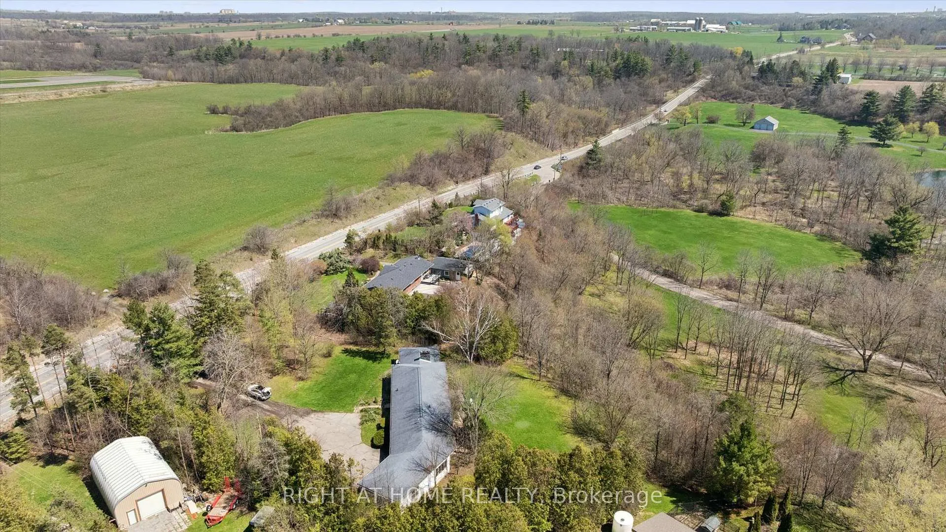 Photo 28 of 5156 Appleby Line, Burlington, Rural Burlington — HOMEH