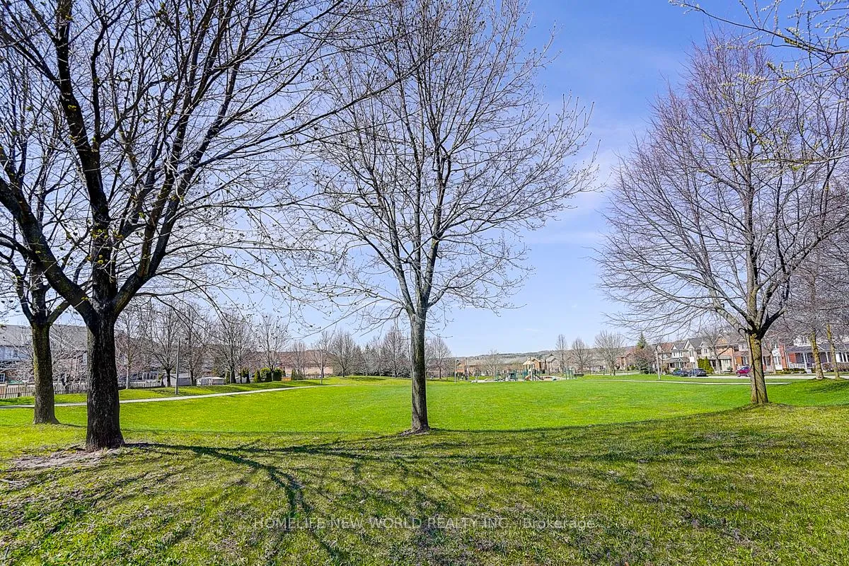 Photo 30 of 22 Stiles Avenue, Aurora, Bayview Northeast — HOMEH