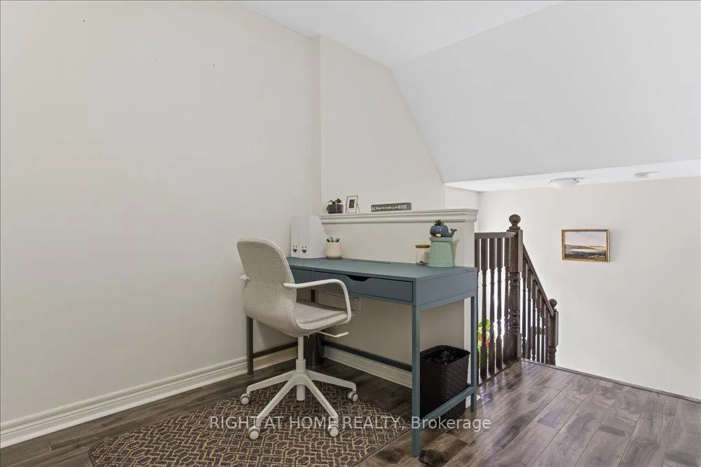 Photo 12 of Unit 12, 40 Dartmouth Gate, Hamilton, Lakeshore — HOMEH