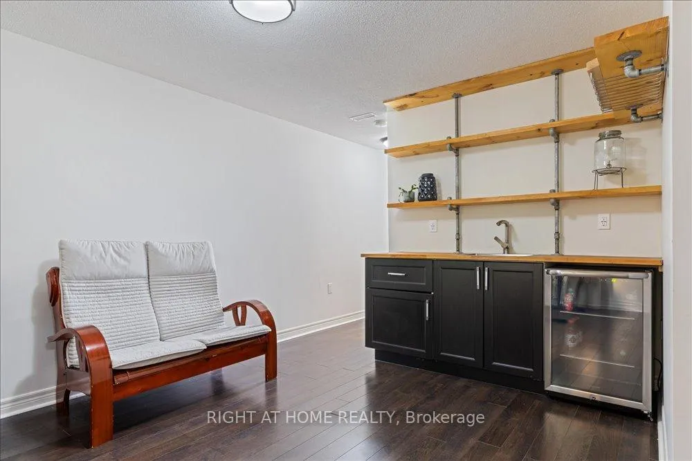 Photo 27 of Unit 12, 40 Dartmouth Gate, Hamilton, Lakeshore — HOMEH